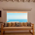 Birdhouse Private Luxury - Romantic Couple Retreat *