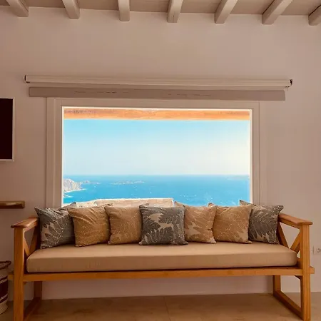 Birdhouse Private Luxury - Romantic Couple Retreat *