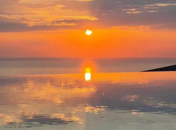 Birdhouse Private Luxury Villa - Romantic Couple Retreat Agios Ioannis Diakoftis