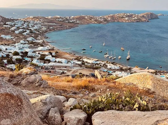 Birdhouse Private Luxury Villa - Romantic Couple Retreat * Agios Ioannis Diakoftis