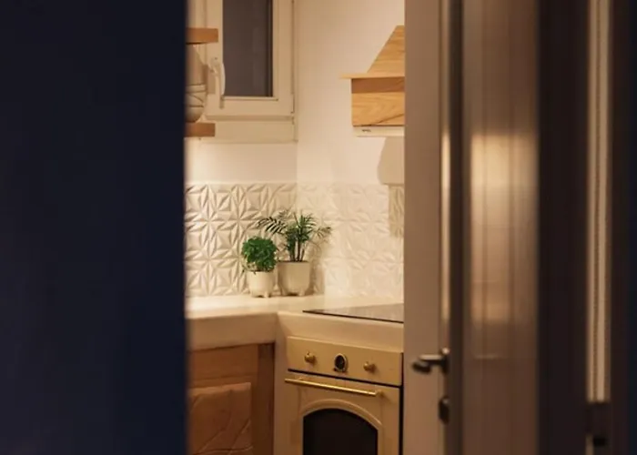 Birdhouse Private Luxury Villa - Romantic Couple Retreat *