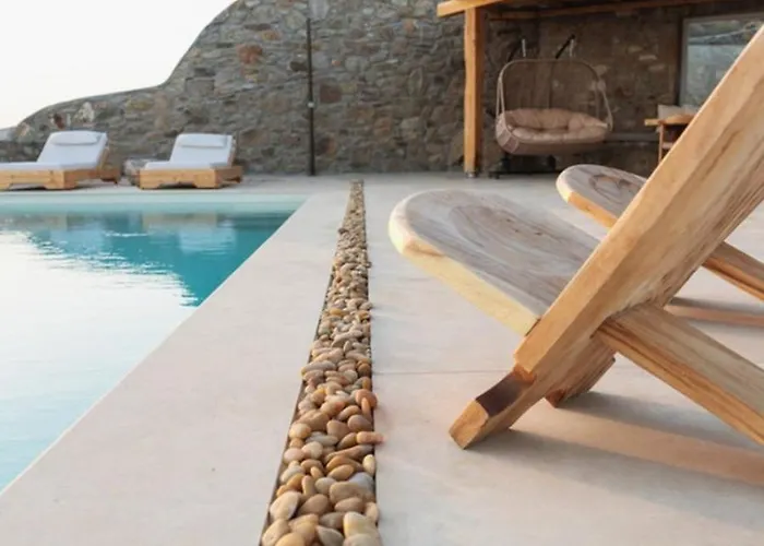 Birdhouse Private Luxury Villa - Romantic Couple Retreat * Agios Ioannis Diakoftis