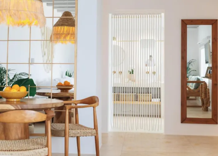 Birdhouse Private Luxury Villa - Romantic Couple Retreat *