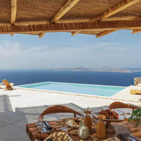 Birdhouse Private Luxury - Romantic Couple Retreat